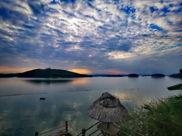 Lavievulinh Ecolodge Vũ Linh エクステリア 写真